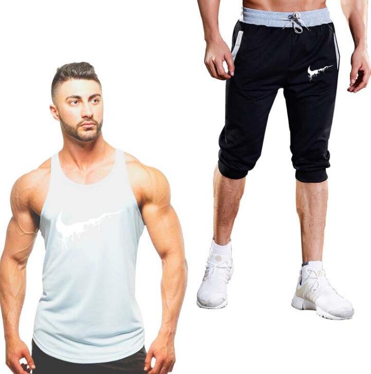 Cotton Fitness Vest Men's Sleeveless Vest Men's Bodybuilding Clothing + Sports Shorts Two Pieces Of Sweatshirt Fitness Vest